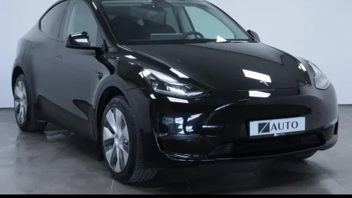 TESLA Model Y LONG RANGE AWD/1EIER/PANO/AP/PREMIUM/KROK/V.PUMPE/SE KM