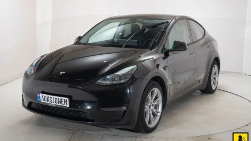 TESLA Model Y LR 462 HK AWD ACC AUTOPILOT PANO LED FJERNLYSASSISTENT