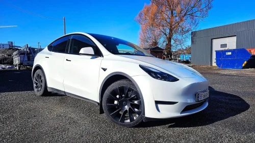 TESLA Model Y Long Range | Awd | Hengerfeste | Nybilgaranti