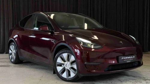 TESLA Model Y LONG RANGE/DUALMOTOR/533KM/KROK/MATRIX/ACC/AWD/V.PUMPE+