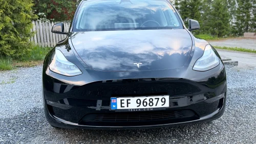 TESLA Model Y Long Range AWD