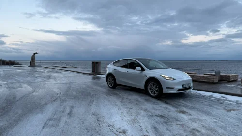 TESLA Model Y Long Range AWD