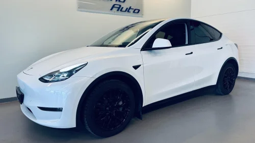 TESLA Model Y LONG RANGE AWD/ 533 KM WLTP/ACC/PANO/V PUMPE/KROK