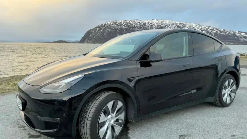 TESLA Model Y Long Range AWD