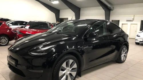 TESLA Model Y LONG RANGE, AWD, KROK,PANO, AP,PREMIUM,NORSK 19"+19"