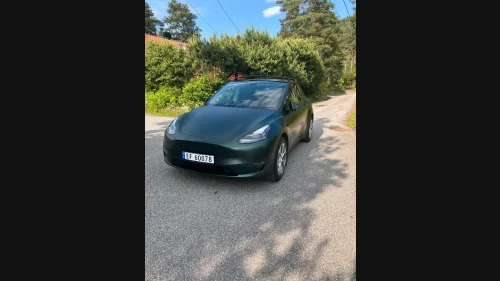 TESLA Model Y Long Range AWD