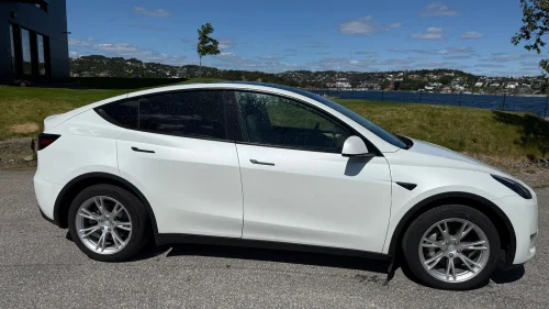 TESLA Model Y Long Range AWD