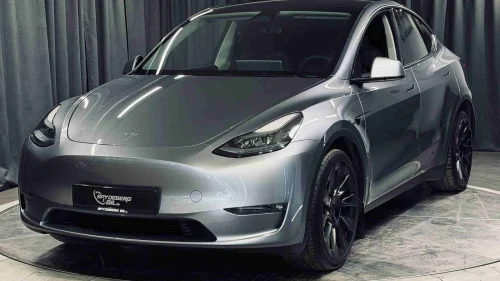 TESLA Model Y Long Range/Dual Motor/Krok/Autopilot/Quicksilver