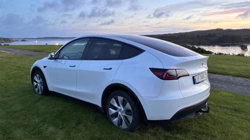 TESLA Model Y Long Range AWD