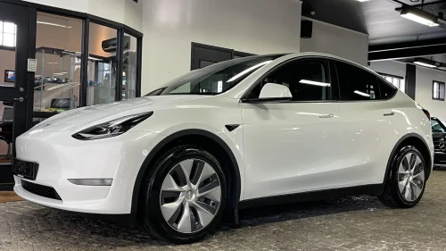 TESLA Model Y LONG RANGE DUAL MOTOR / AWD/ NORSK // KROK /S-V HJUL