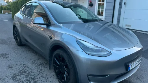TESLA Model Y Long Range AWD
