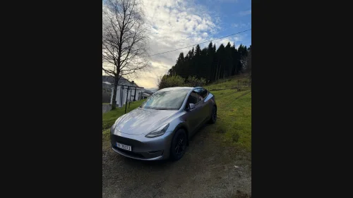 TESLA Model Y Long Range AWD