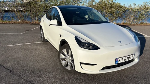 TESLA Model Y Long Range AWD