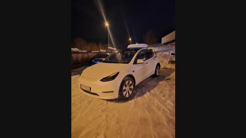 TESLA Model Y Long Range AWD