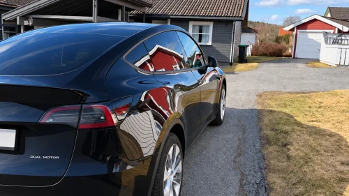 TESLA Model Y Long Range AWD