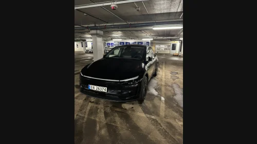 TESLA Model Y Long Range AWD