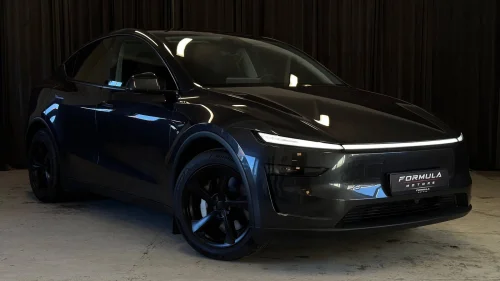 TESLA Model Y LONG RANGE/AWD/600KM/JUNIPER/KROK/AUTOPILOT/PANO/19"S+V