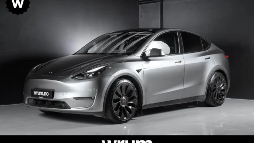 TESLA Model Y Performance AWD