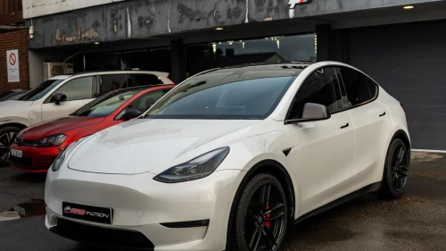 TESLA Model Y PERFORMANCE/UBERTURBIN/VARMEPUMPE/AUTOPILOT