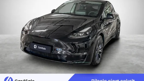 TESLA Model Y Performance AWD 514km/ 1Eier / Krok / Überturbine / S+V