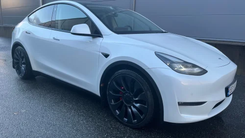 TESLA Model Y Performance AWD