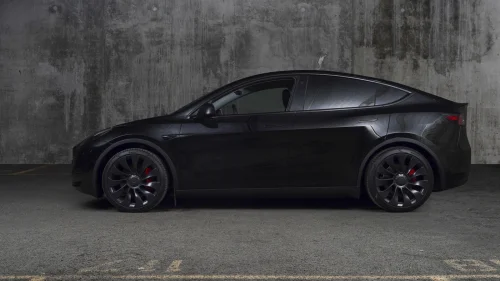 TESLA Model Y PERFORMANCE AWD AP 21 + 21 KR 4.700,-/MND