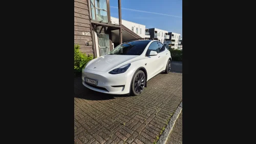TESLA Model Y Performance AWD