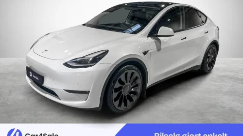 TESLA Model Y Performance AWD 514km / S+V / AP / V.Pumpe / Premium+++