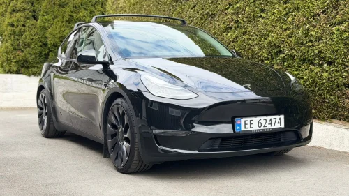 TESLA Model Y Performance AWD