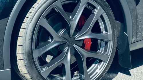 TESLA Model Y 4 WD - PERFORMANCE - S + V -Hjul - Tar innbytte