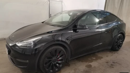 TESLA Model Y PERFORMANCE AWD 534 HK ACC AUTOPILOT PANO KAMERA PREMIU