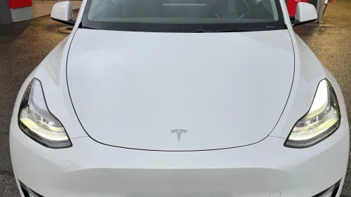 TESLA Model Y Performance AWD