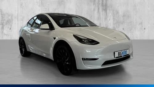TESLA Model Y Performance AWD