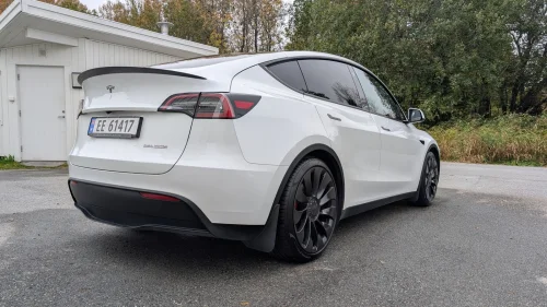TESLA Model Y Performance AWD, svært velholdt, nesten som ny!