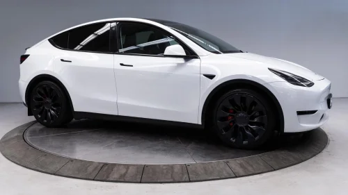 TESLA Model Y PERFORMANCE 534HK AWD 360KAMERA+ACC+PANO+SKINN+GARANTI