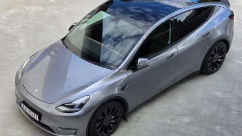 TESLA Model Y Performance AWD