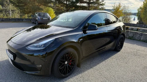 TESLA Model Y Performance AWD LR Premium