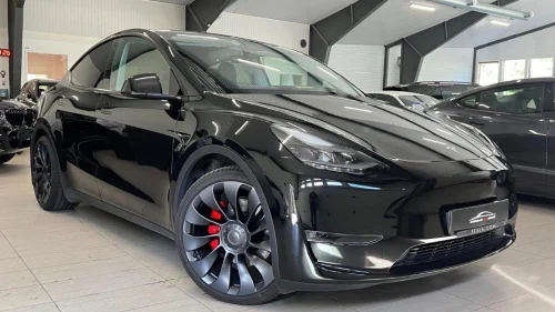 TESLA Model Y PERFORMANCE /AWD/ PREMIUM/ AUTOPILOT/ KROK/ 21"