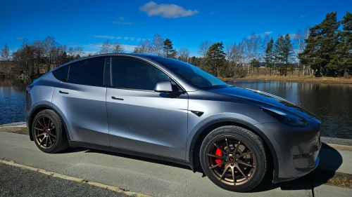 TESLA Model Y Performance