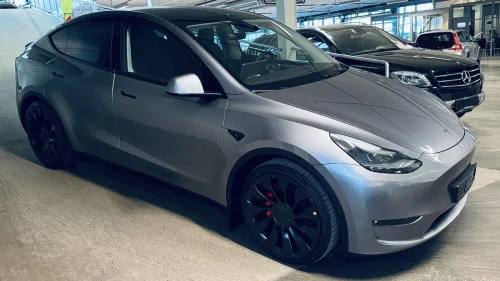 TESLA Model Y LR - PERFORMANCE - Hengerfeste - "NYBIL" - Tar innbytte
