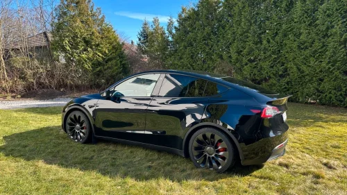 TESLA Model Y Performance AWD