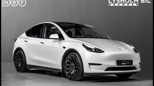 TESLA Model Y Performance AWD 534hk /1eier/Pano/Rattvarme/Autopilot/