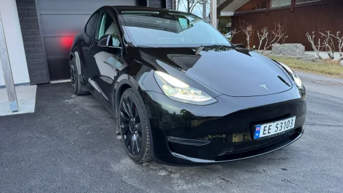 TESLA Model Y Performance AWD