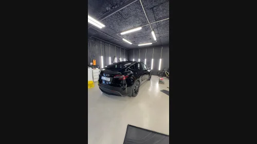 TESLA Model Y Performance AWD