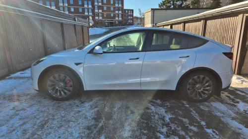 TESLA Model Y Performance AWD