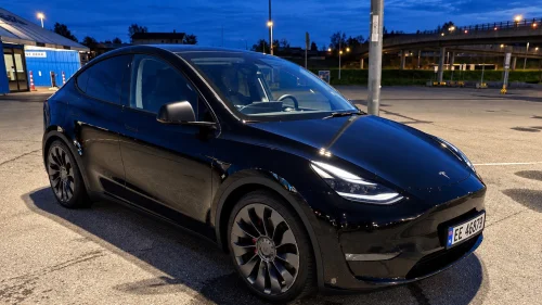 TESLA Model Y Performance AWD