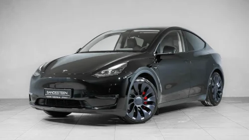 TESLA Model Y PERFORMANCE/SKINN/KAMERA/HENGERFESTE/PANO/AUTOPILOT