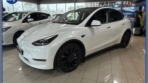 TESLA Model Y PERFORMANCE/514KM WLTP/AWD/PANORAMA/AUTOPILOT/KROK++
