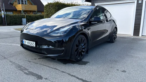 TESLA Model Y Performance AWD