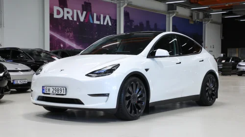 TESLA Model Y Performance AWD